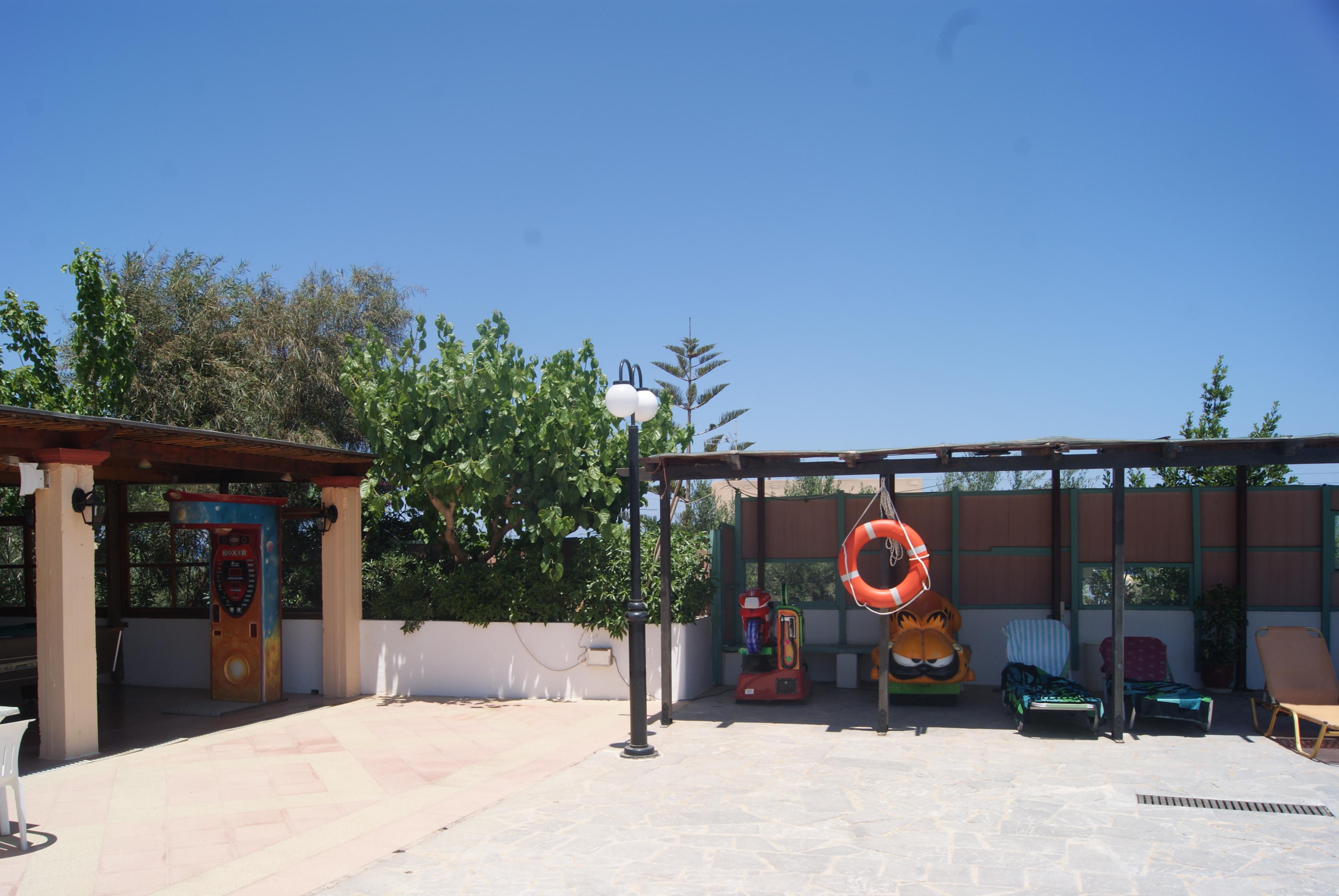 אניסאראס Hotel Galini מראה חיצוני תמונה