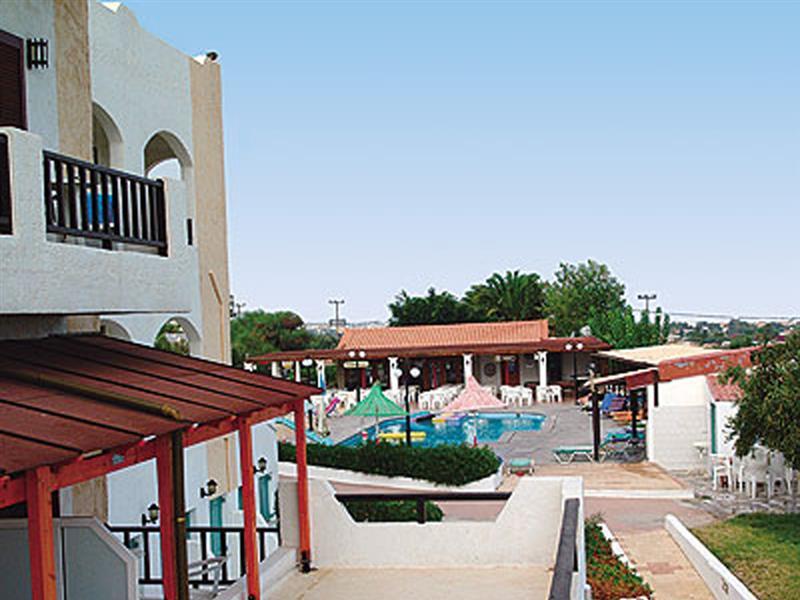 אניסאראס Hotel Galini מראה חיצוני תמונה